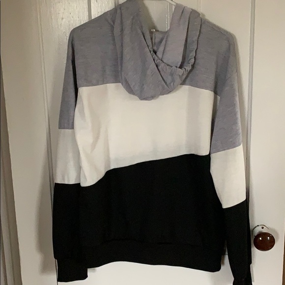 Lightweight Colorblock Hoodie - Picture 2 of 2